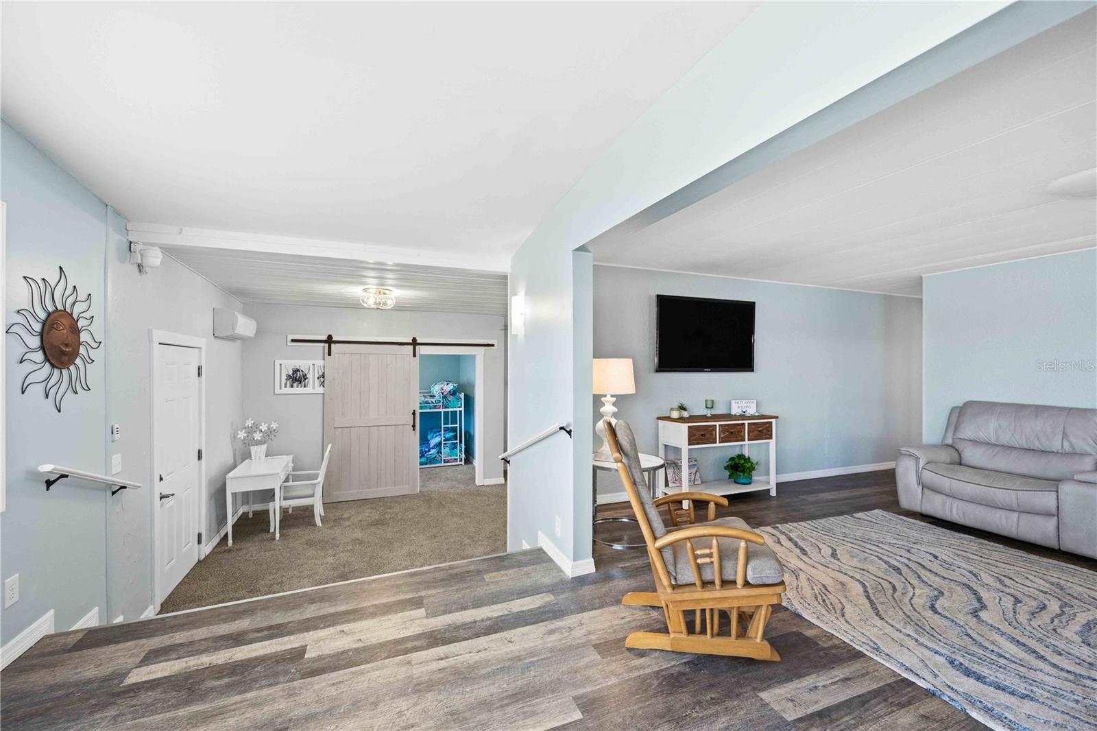 206 TORTOLA WAY — photo 11