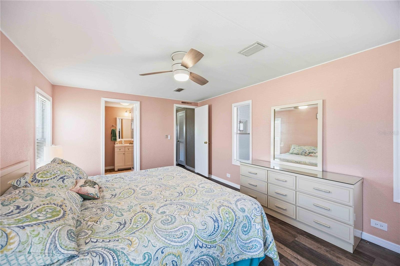 206 TORTOLA WAY — photo 24