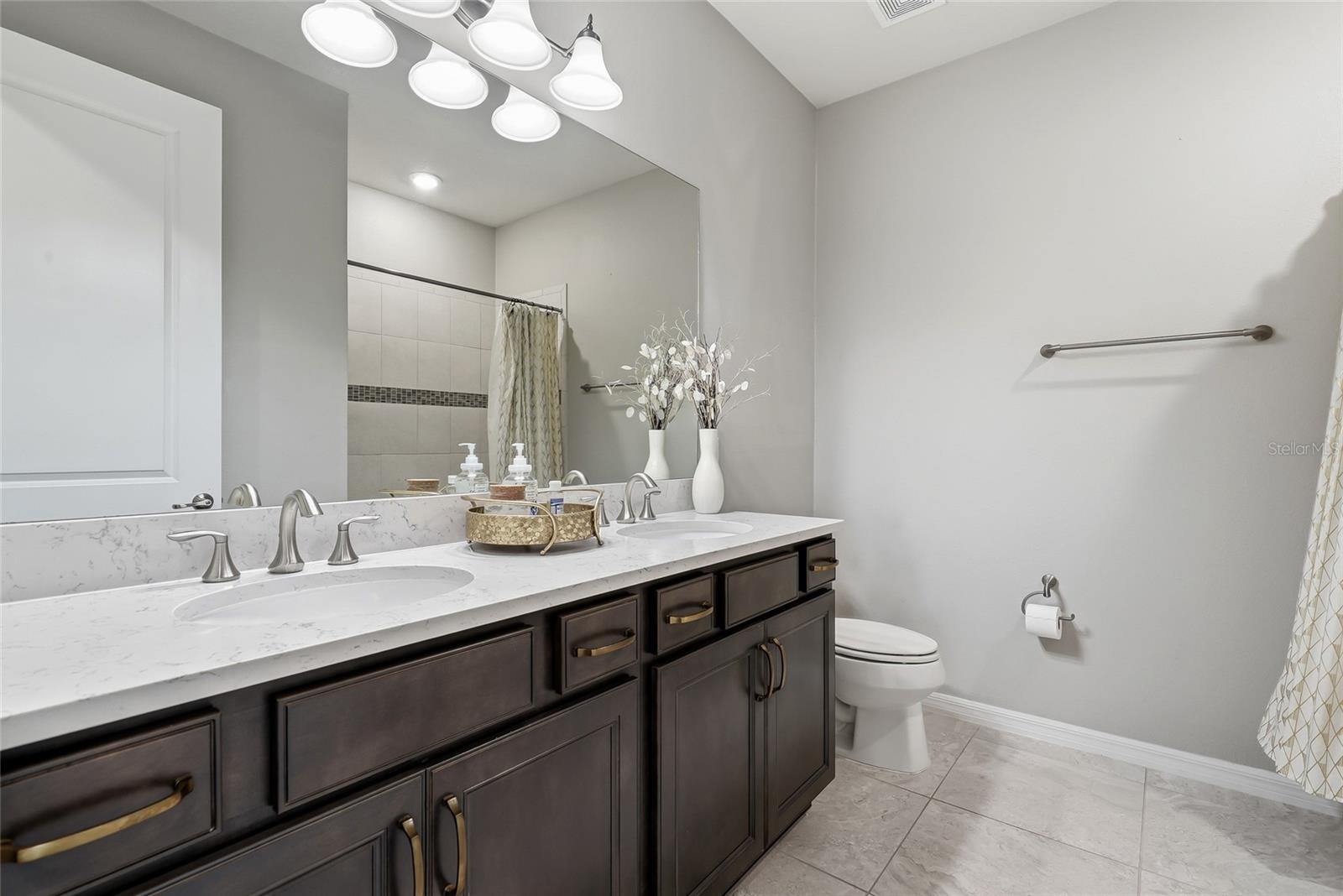 19284 BRIARBROOK DR — photo 29