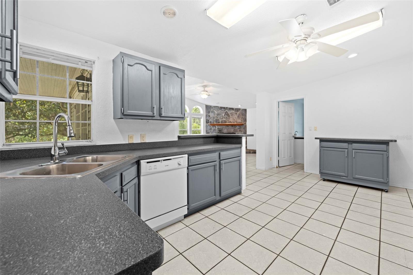 33320 LARKIN RD — photo 14