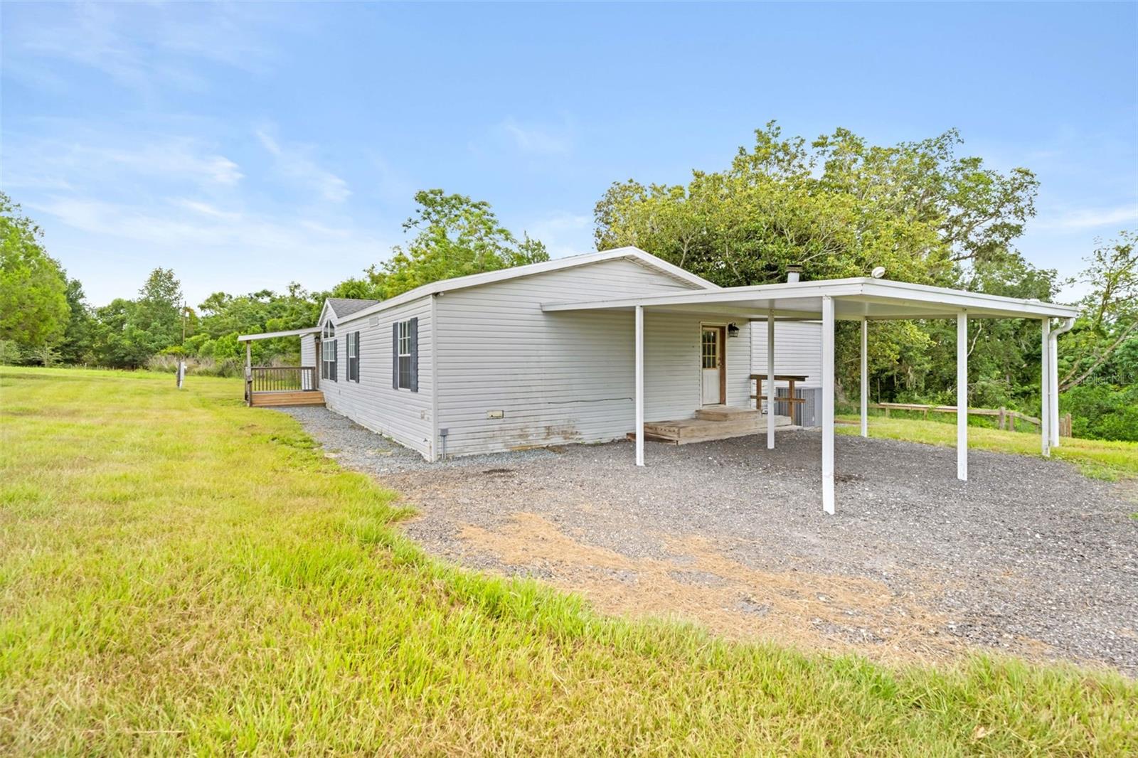 33320 LARKIN RD — photo 4