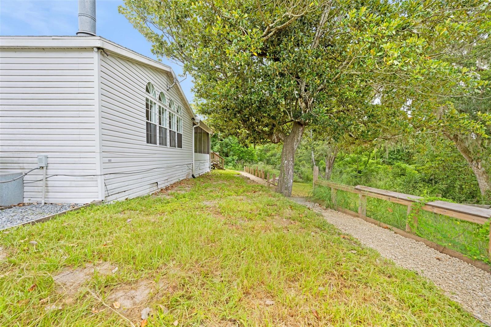33320 LARKIN RD — photo 50