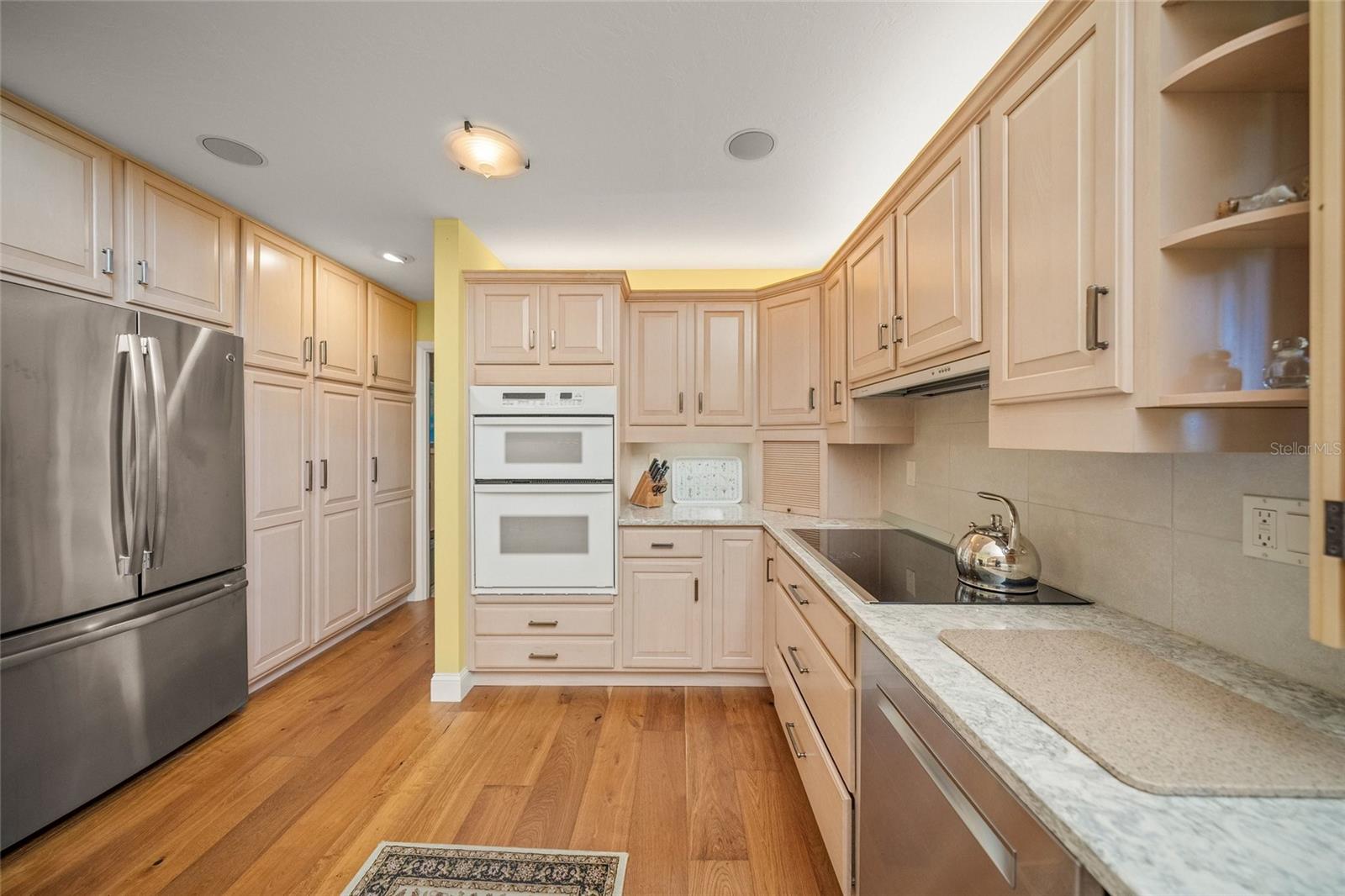 7616 COVE TER — photo 15