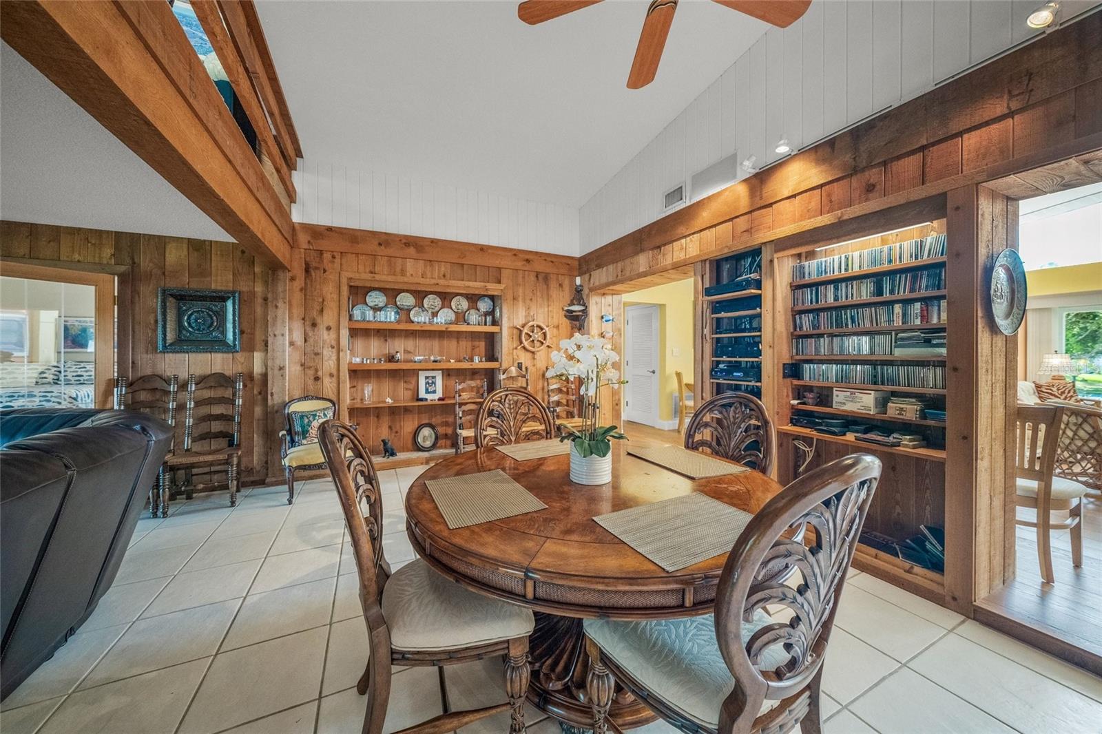 7616 COVE TER — photo 17