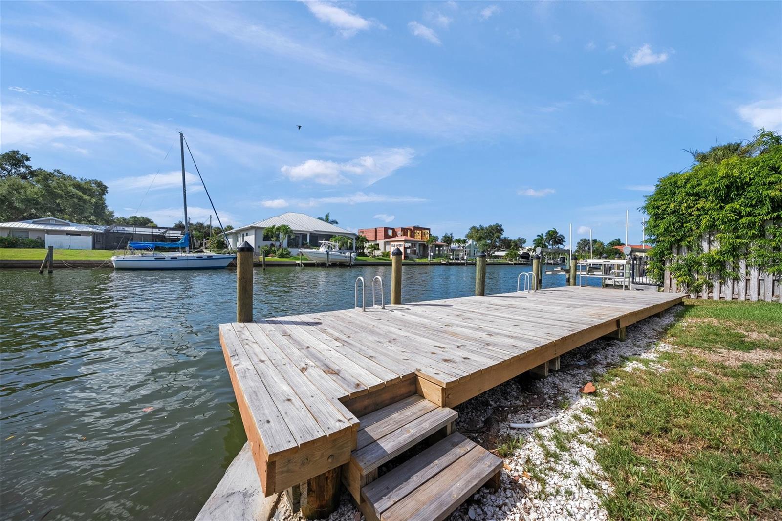7616 COVE TER — photo 44