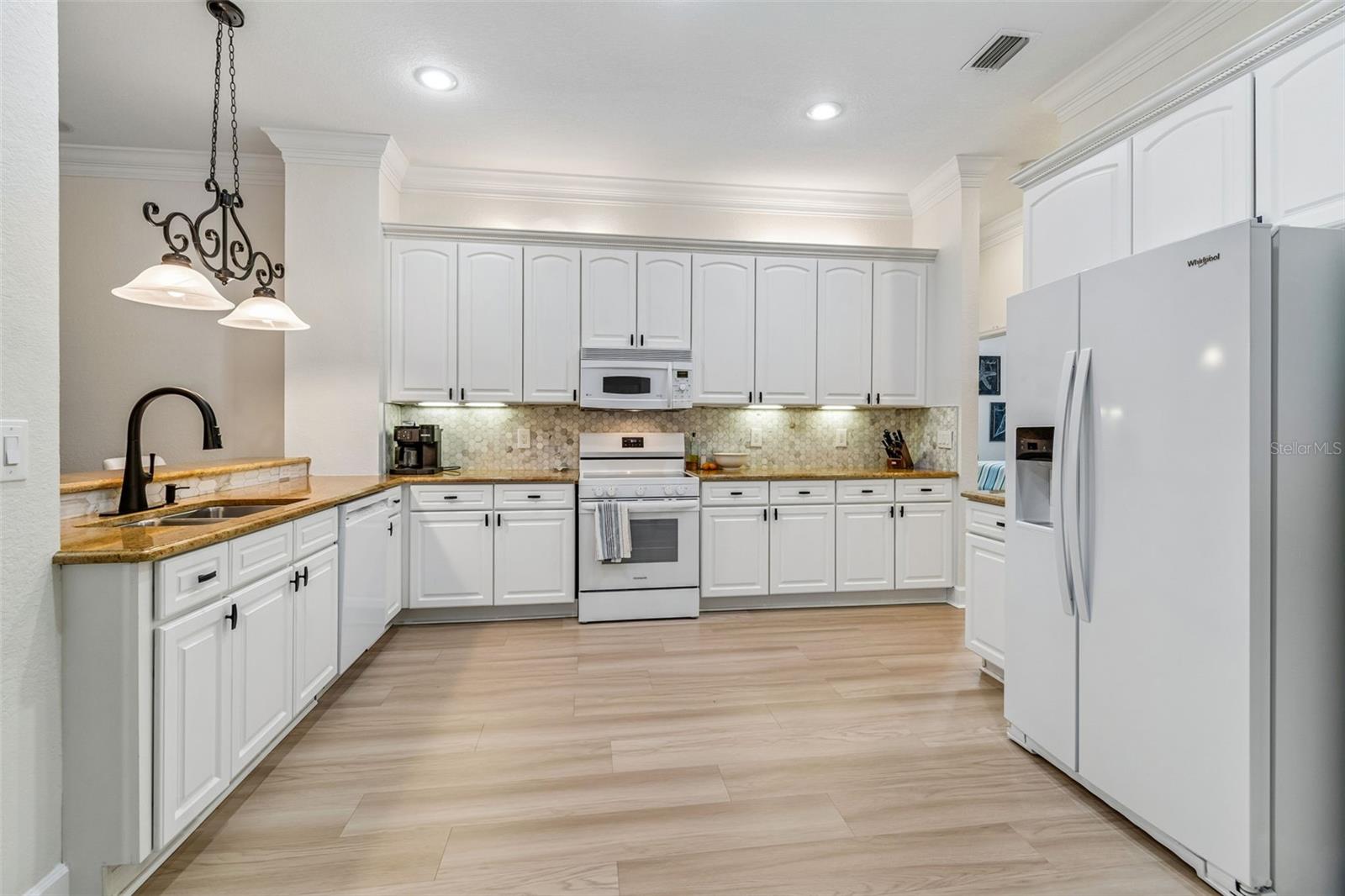 3825 MISTY LANDING DR — photo 12