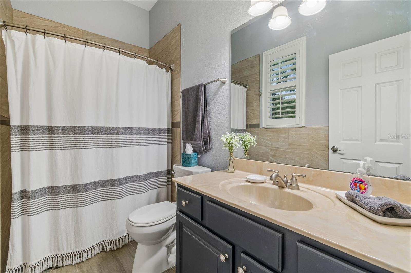 3825 MISTY LANDING DR — photo 31