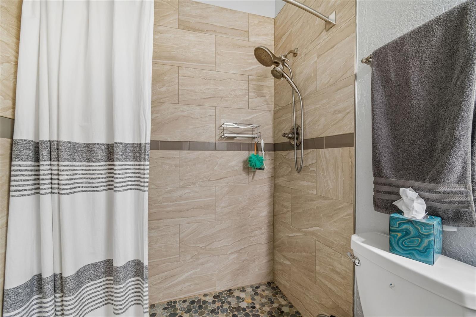 3825 MISTY LANDING DR — photo 32