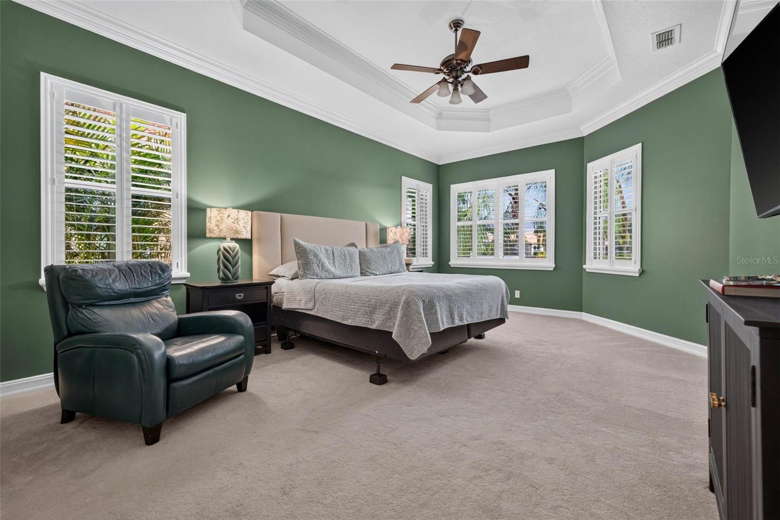15929 GOLDEN LAKES DR — photo 17
