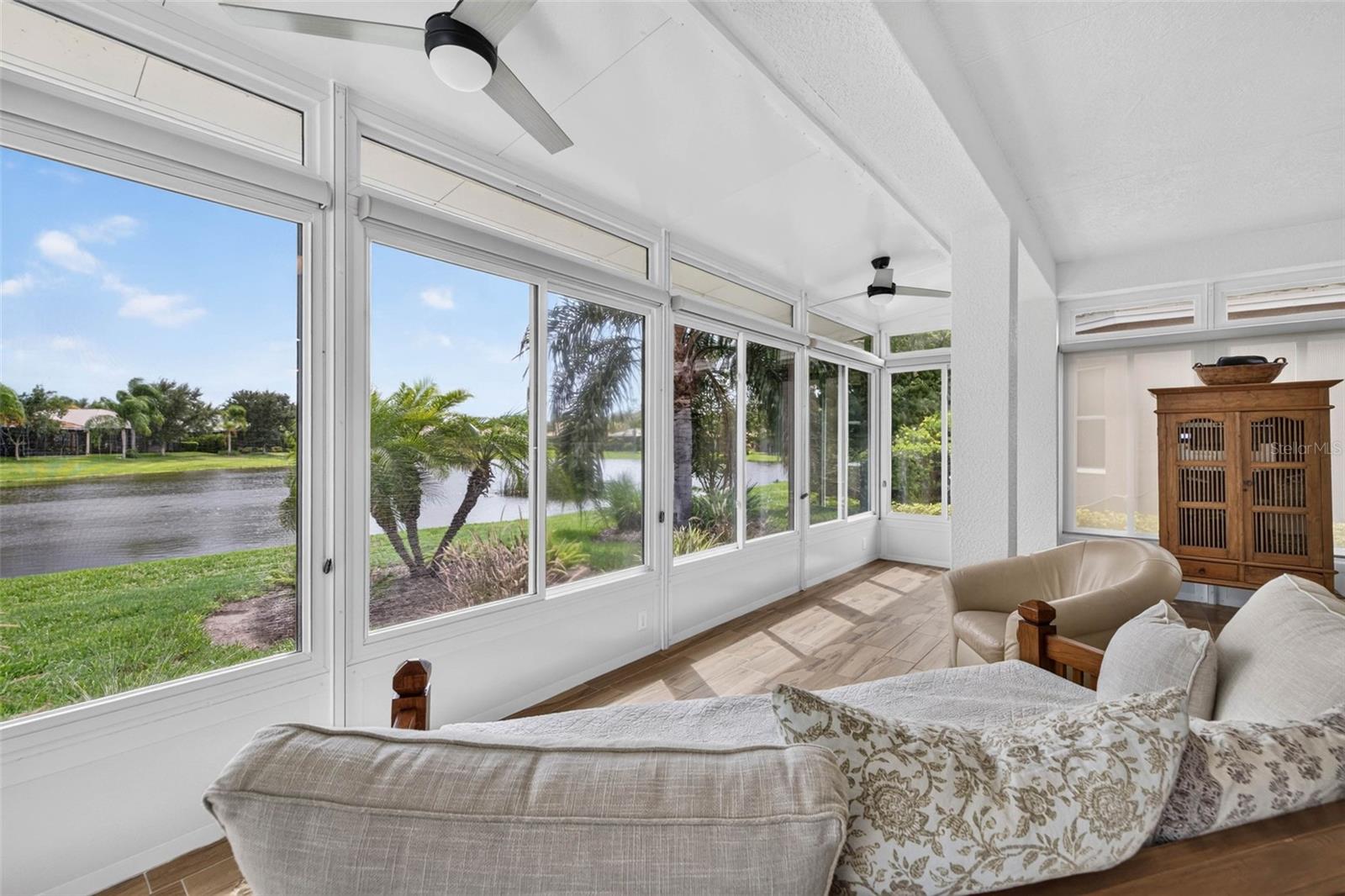 15929 GOLDEN LAKES DR — photo 27