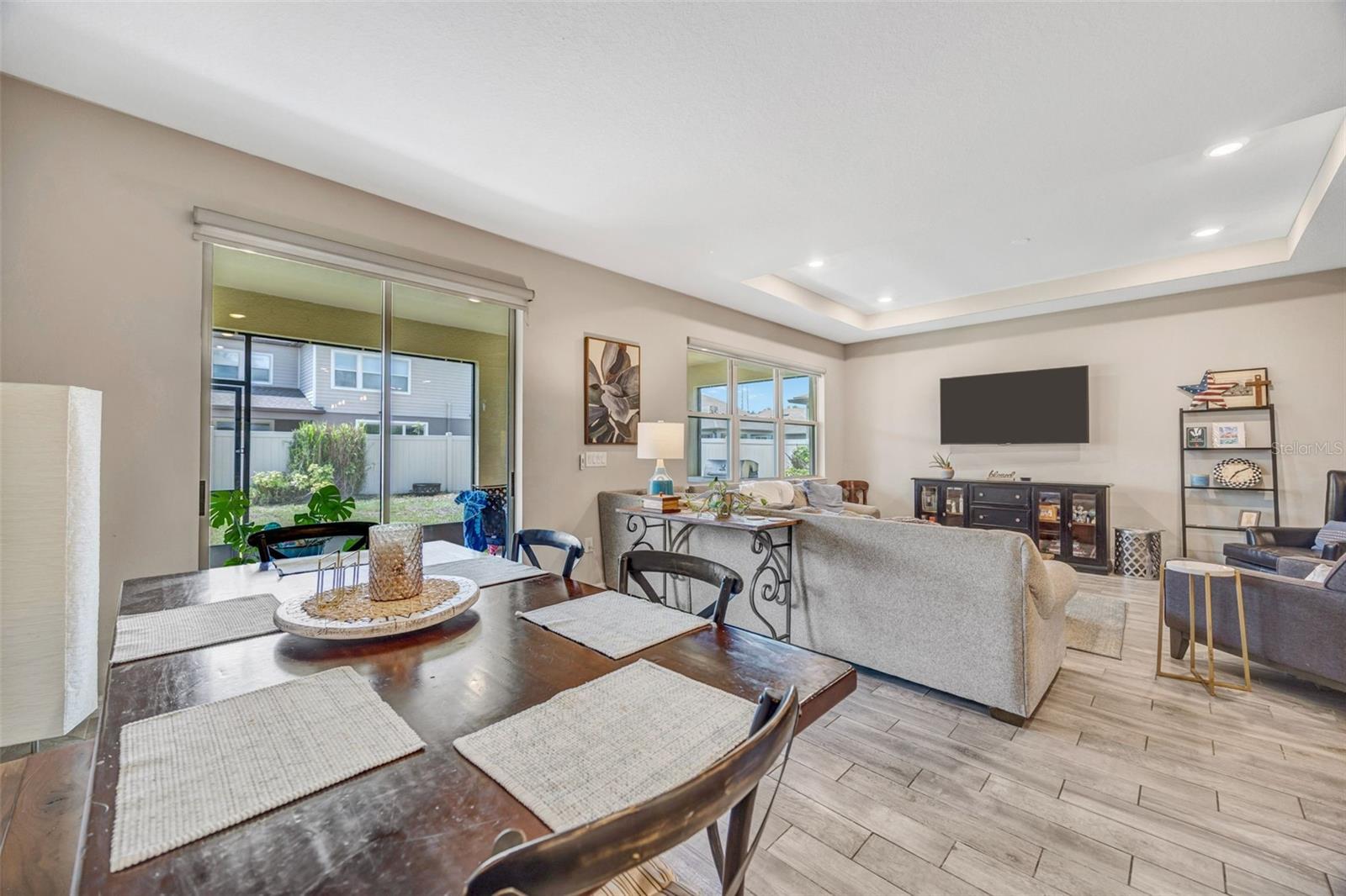 18928 WILLOWMORE CEDAR DR — photo 15