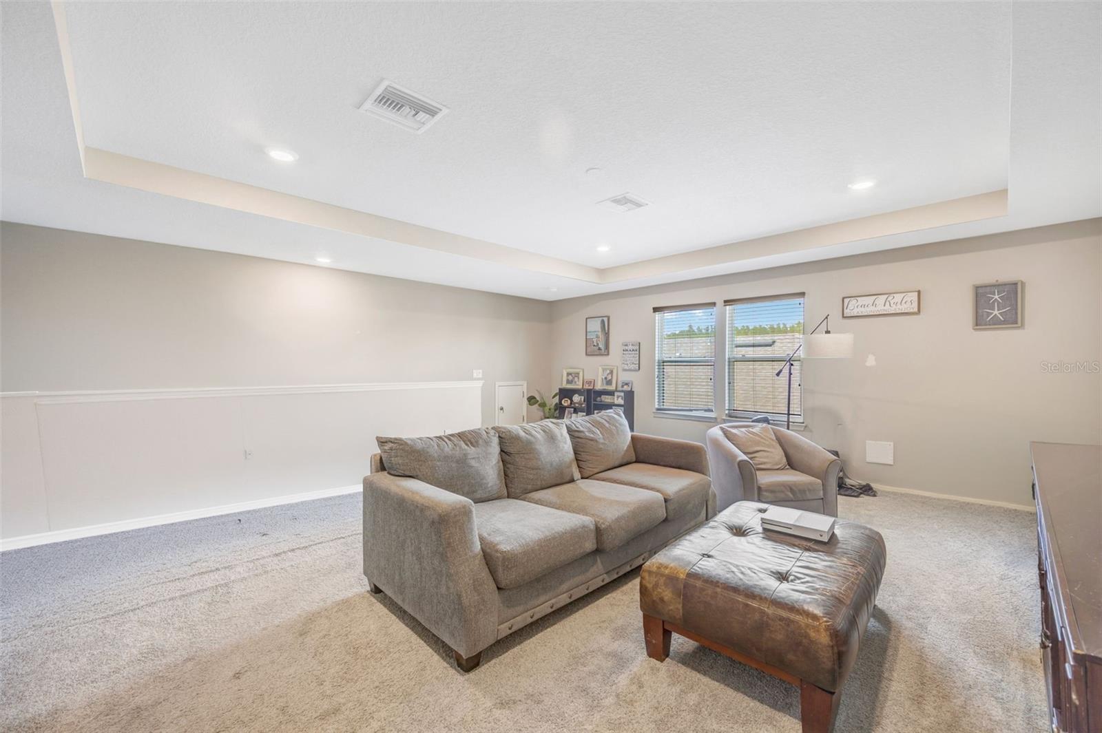 18928 WILLOWMORE CEDAR DR — photo 33