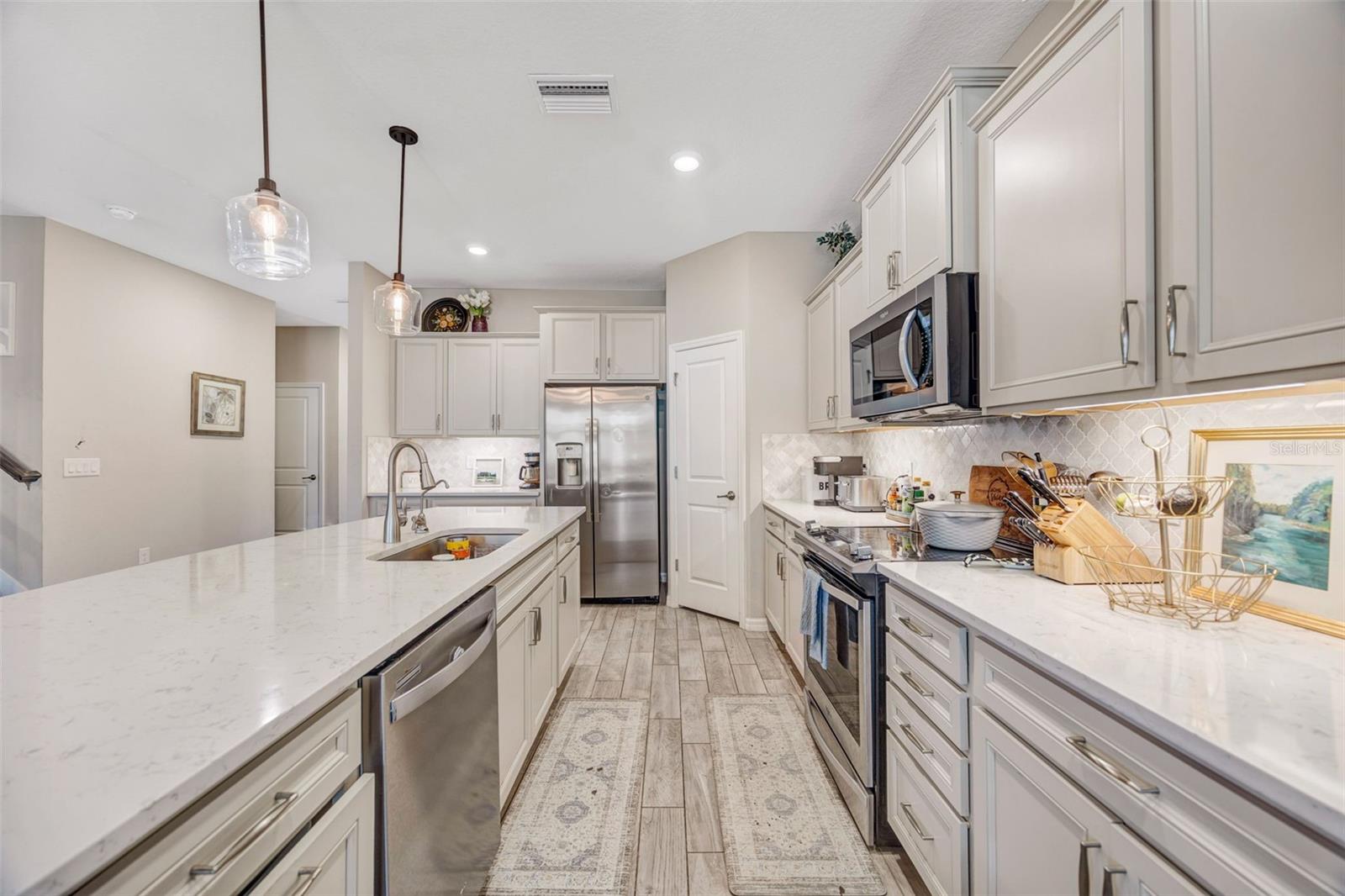 18928 WILLOWMORE CEDAR DR — photo 20