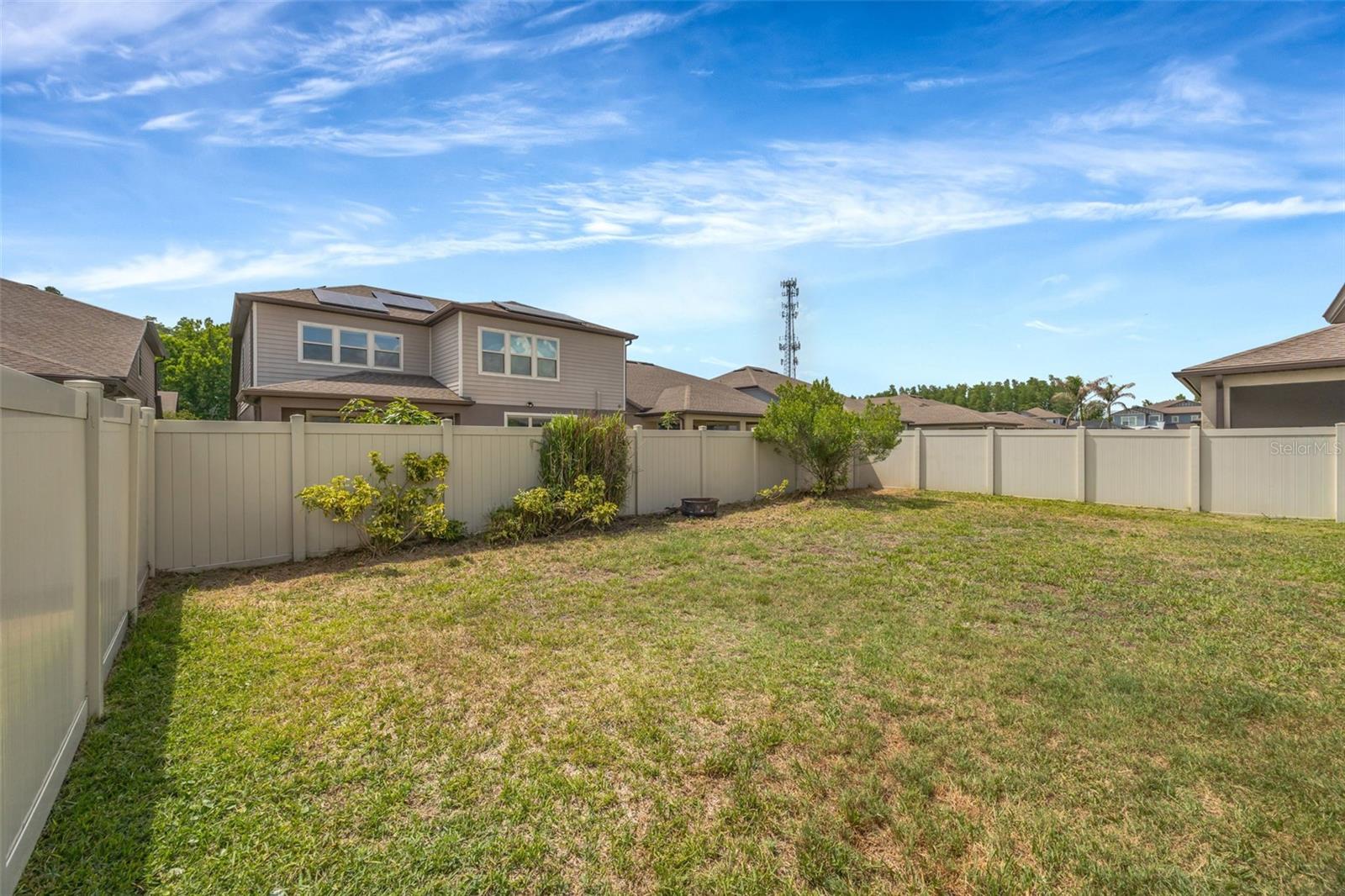 18928 WILLOWMORE CEDAR DR — photo 44