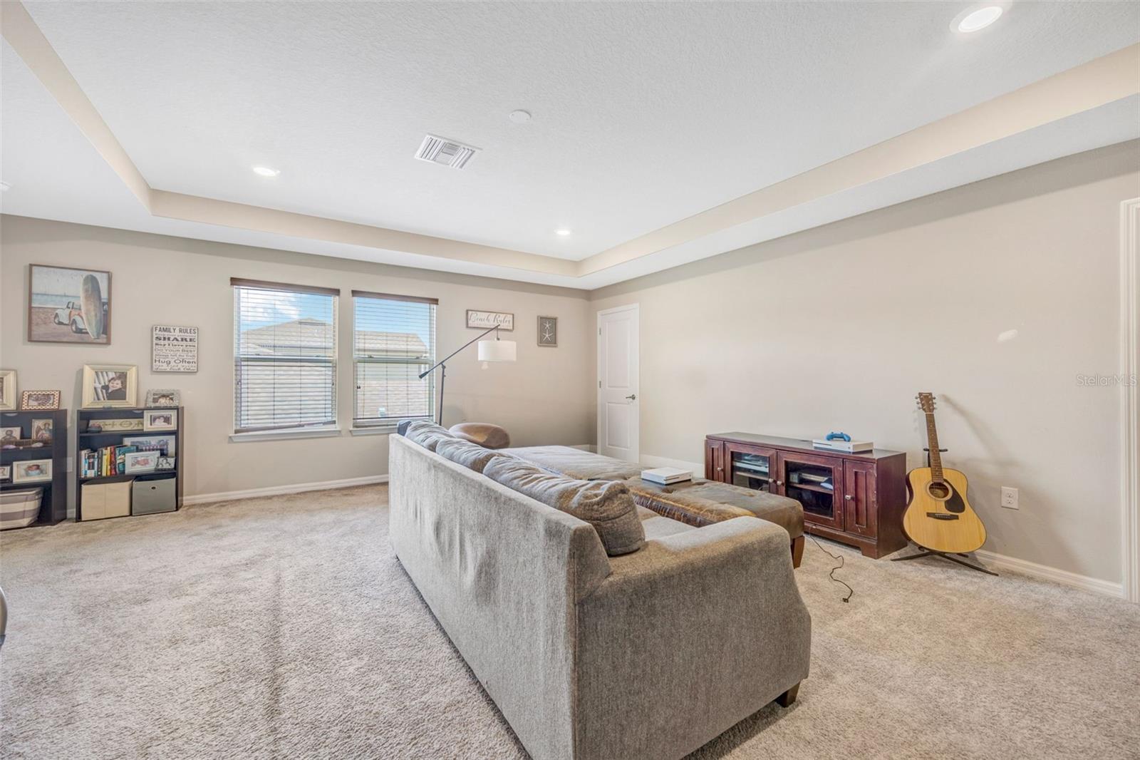 18928 WILLOWMORE CEDAR DR — photo 34