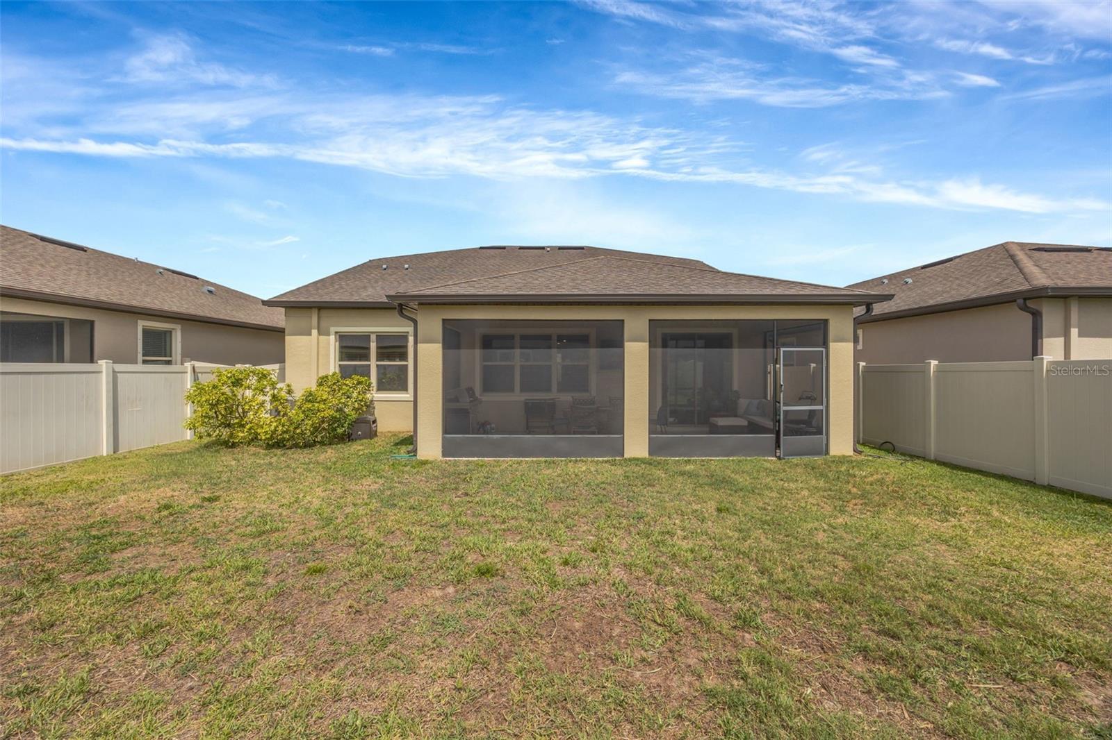 18928 WILLOWMORE CEDAR DR — photo 46