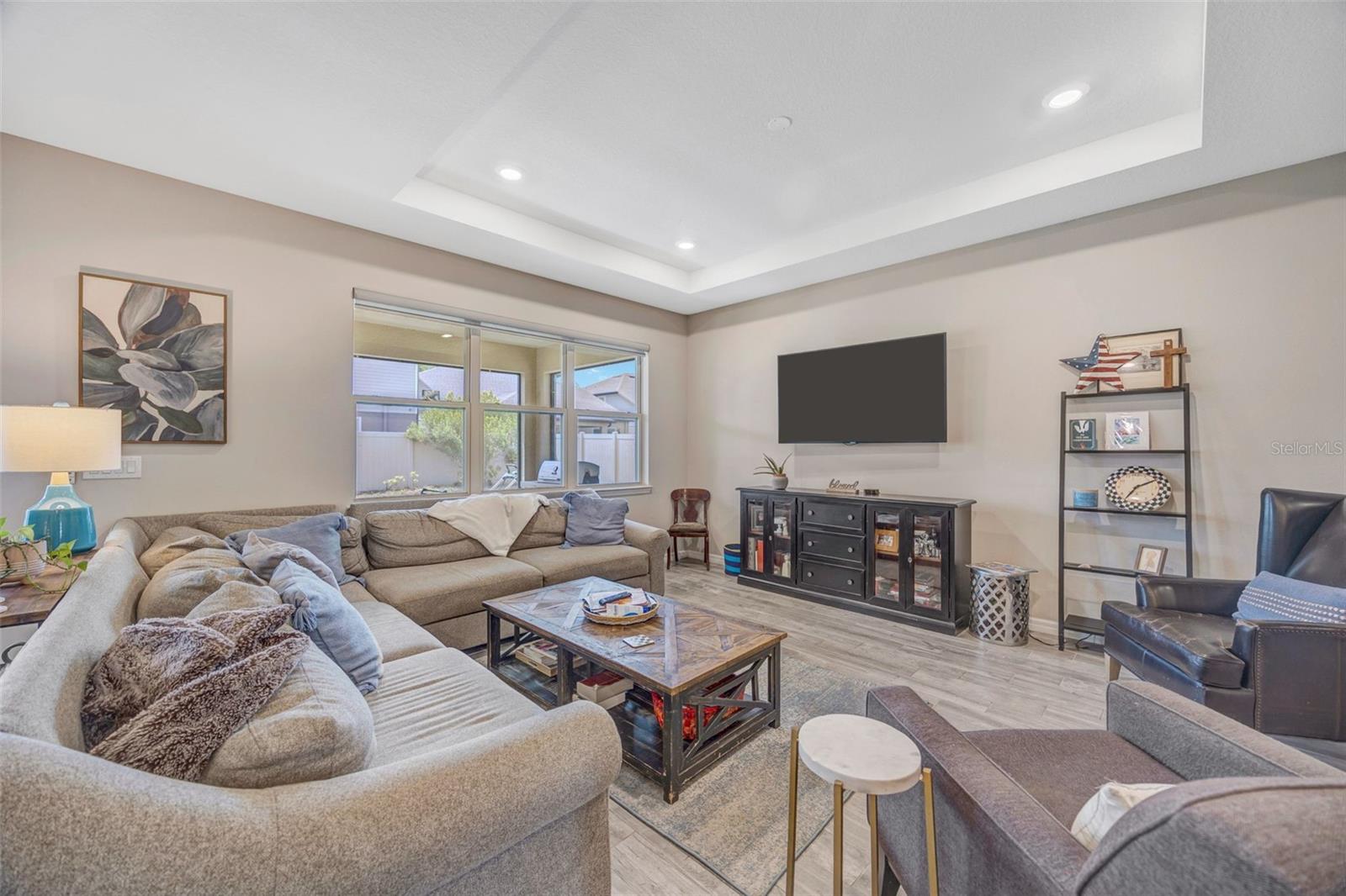 18928 WILLOWMORE CEDAR DR — photo 14