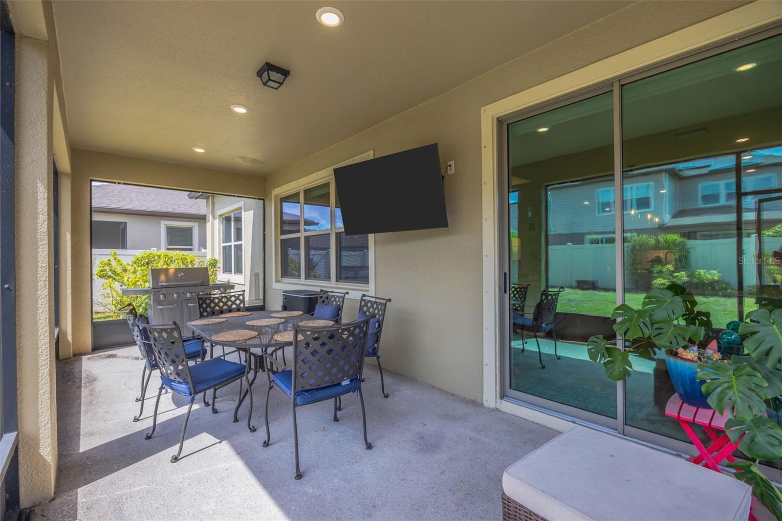 18928 WILLOWMORE CEDAR DR — photo 48