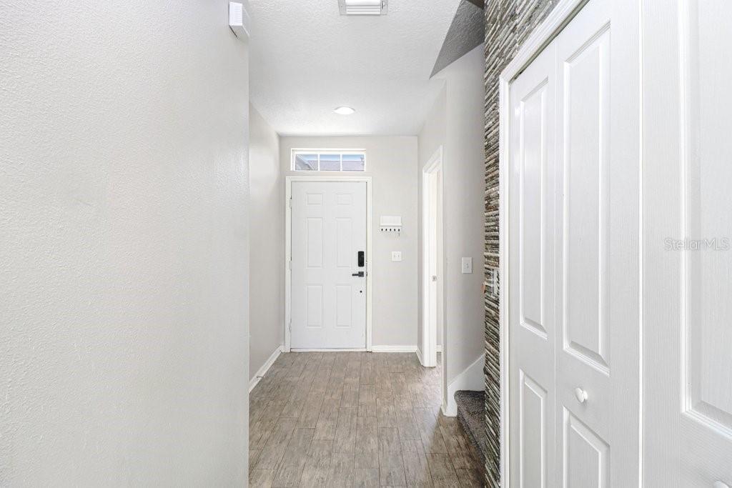 9915 NEW PARKE RD — photo 4