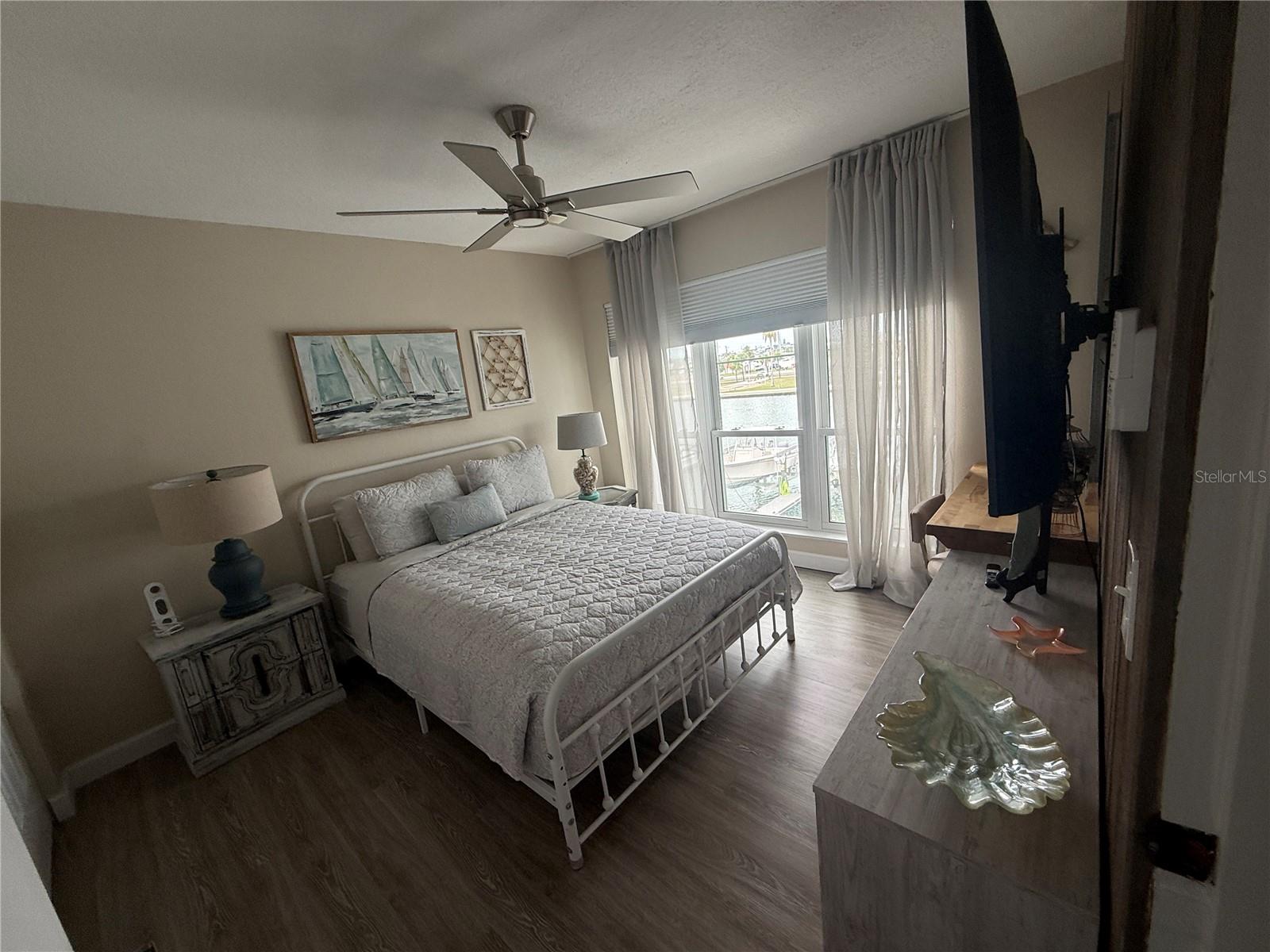 315 MEDALLION BLVD #H — photo 30