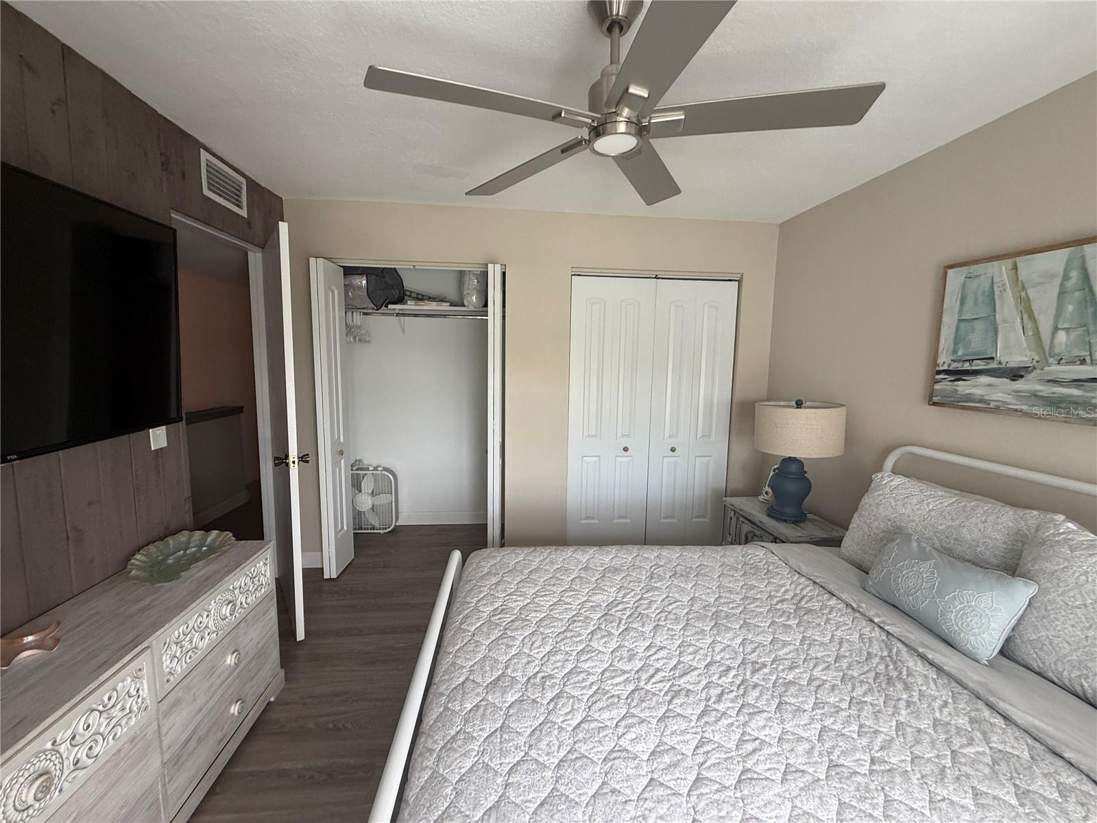 315 MEDALLION BLVD #H — photo 32