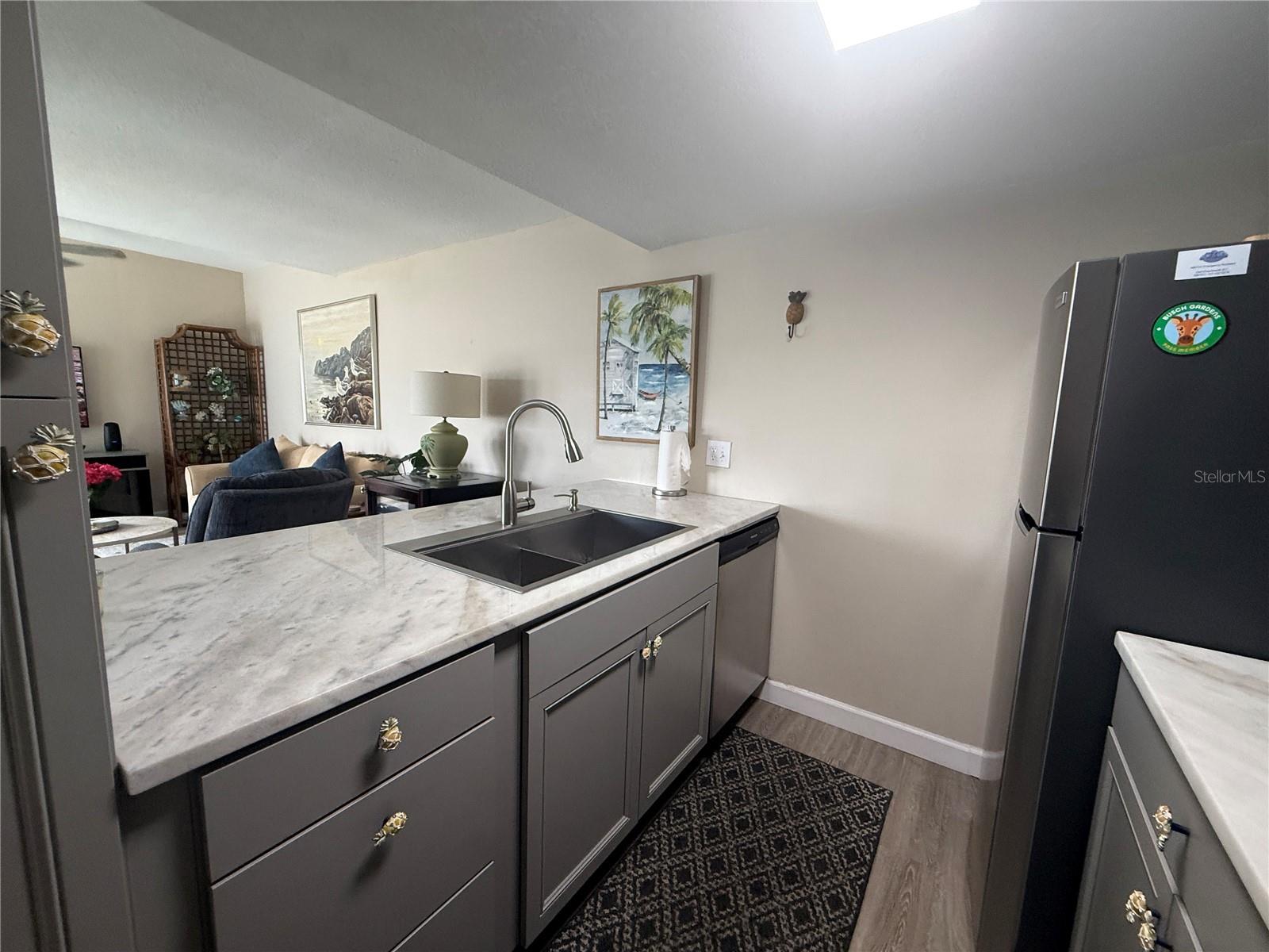315 MEDALLION BLVD #H — photo 8