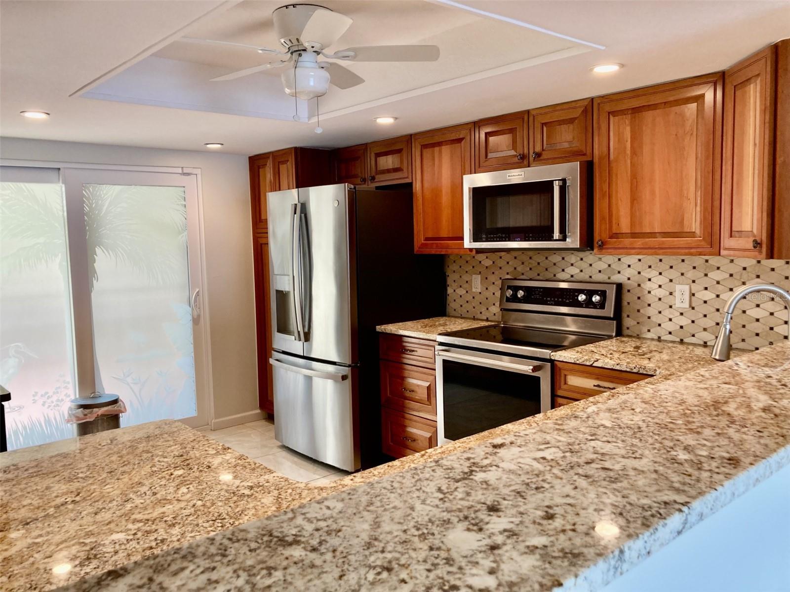 6430 SUN EAGLE LN #203 — photo 12