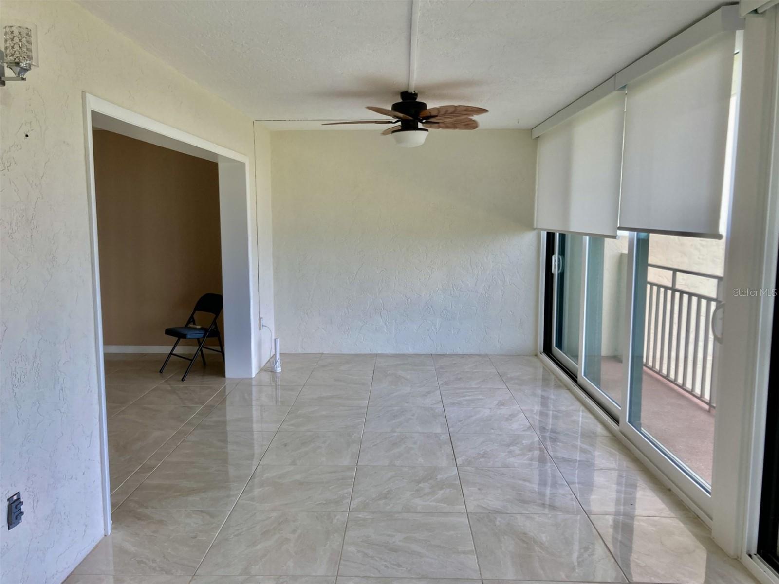 6430 SUN EAGLE LN #203 — photo 8