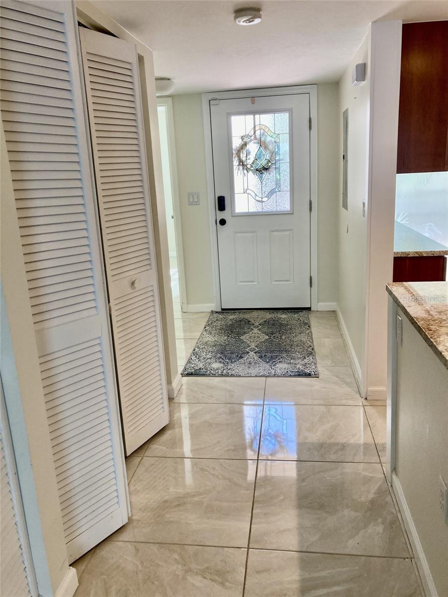 6430 SUN EAGLE LN #203 — photo 5