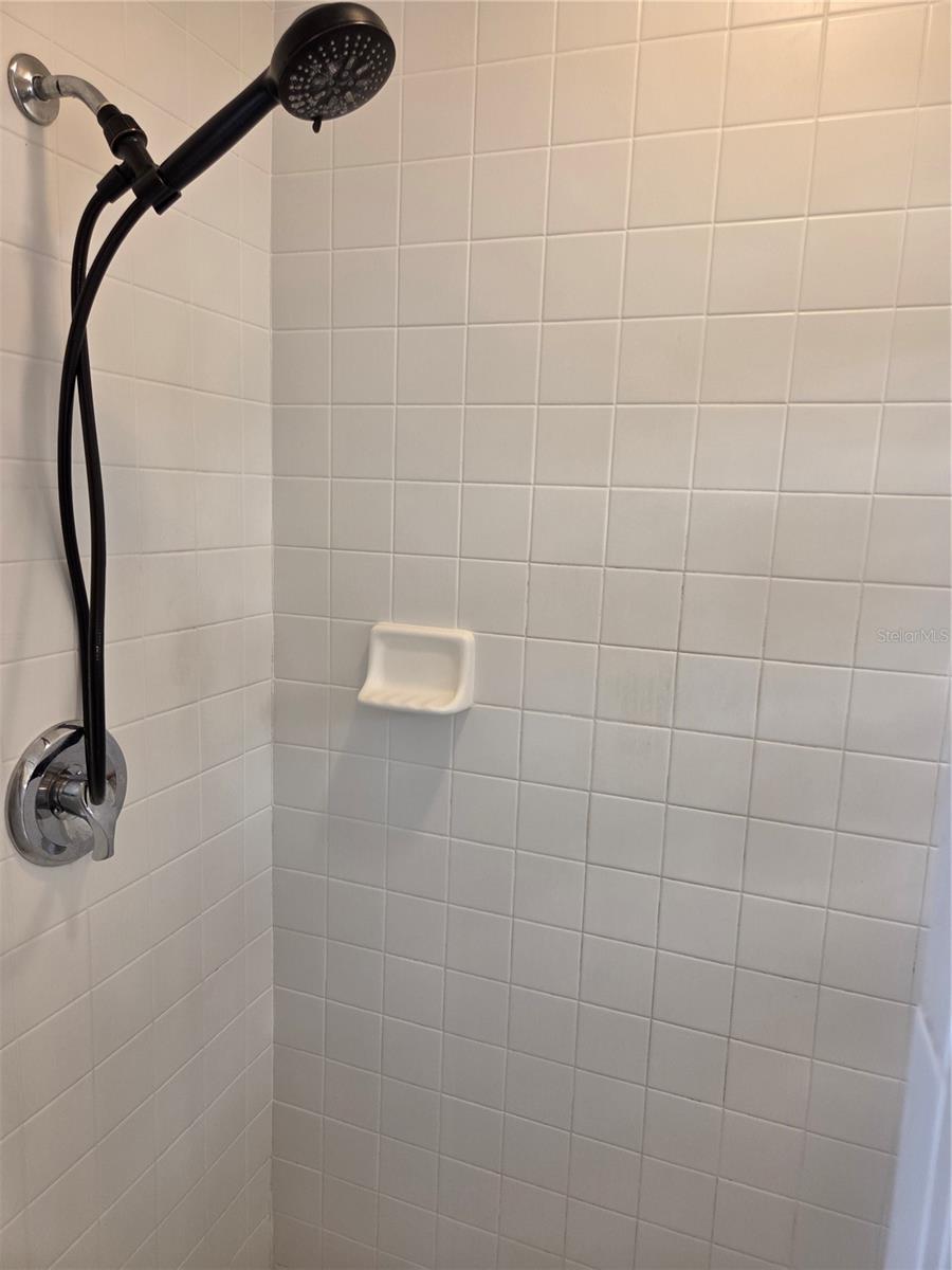 770 WILDFLOWER DR — photo 32