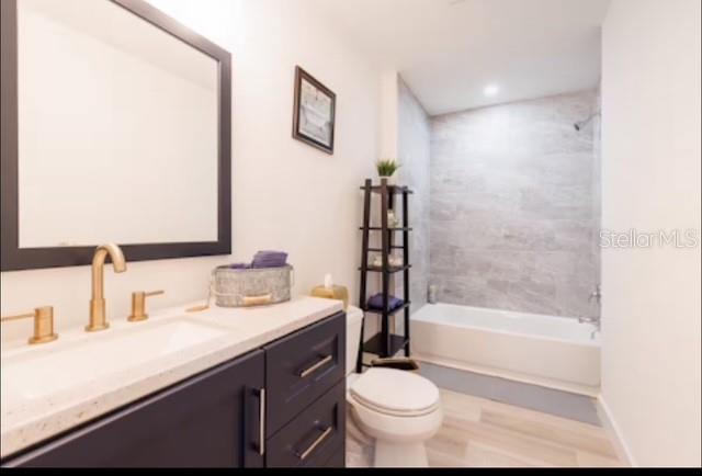 7712 DELEUIL AVE — photo 16