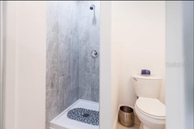 7712 DELEUIL AVE — photo 15