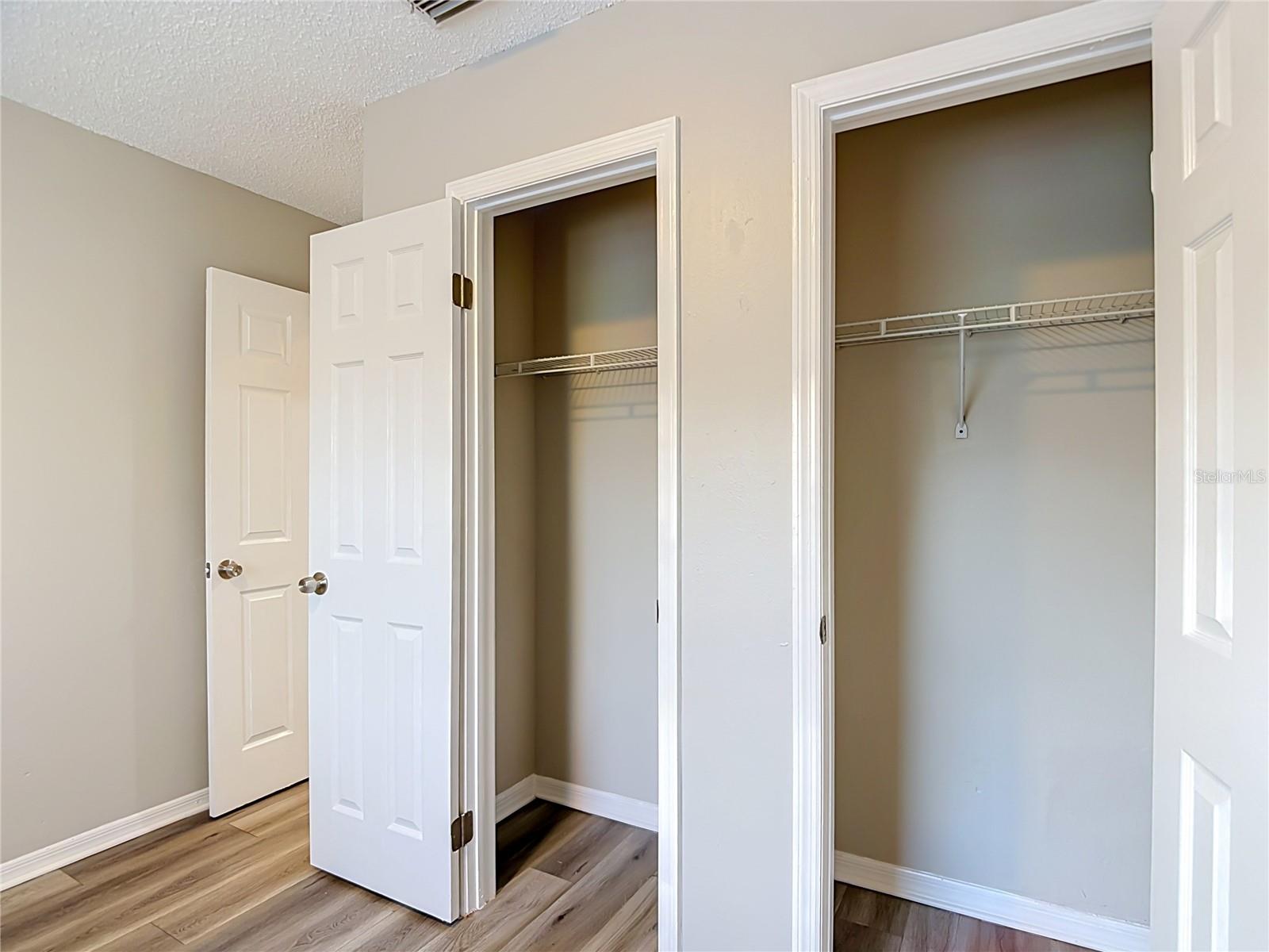 1032 HARDWOOD DR — photo 37
