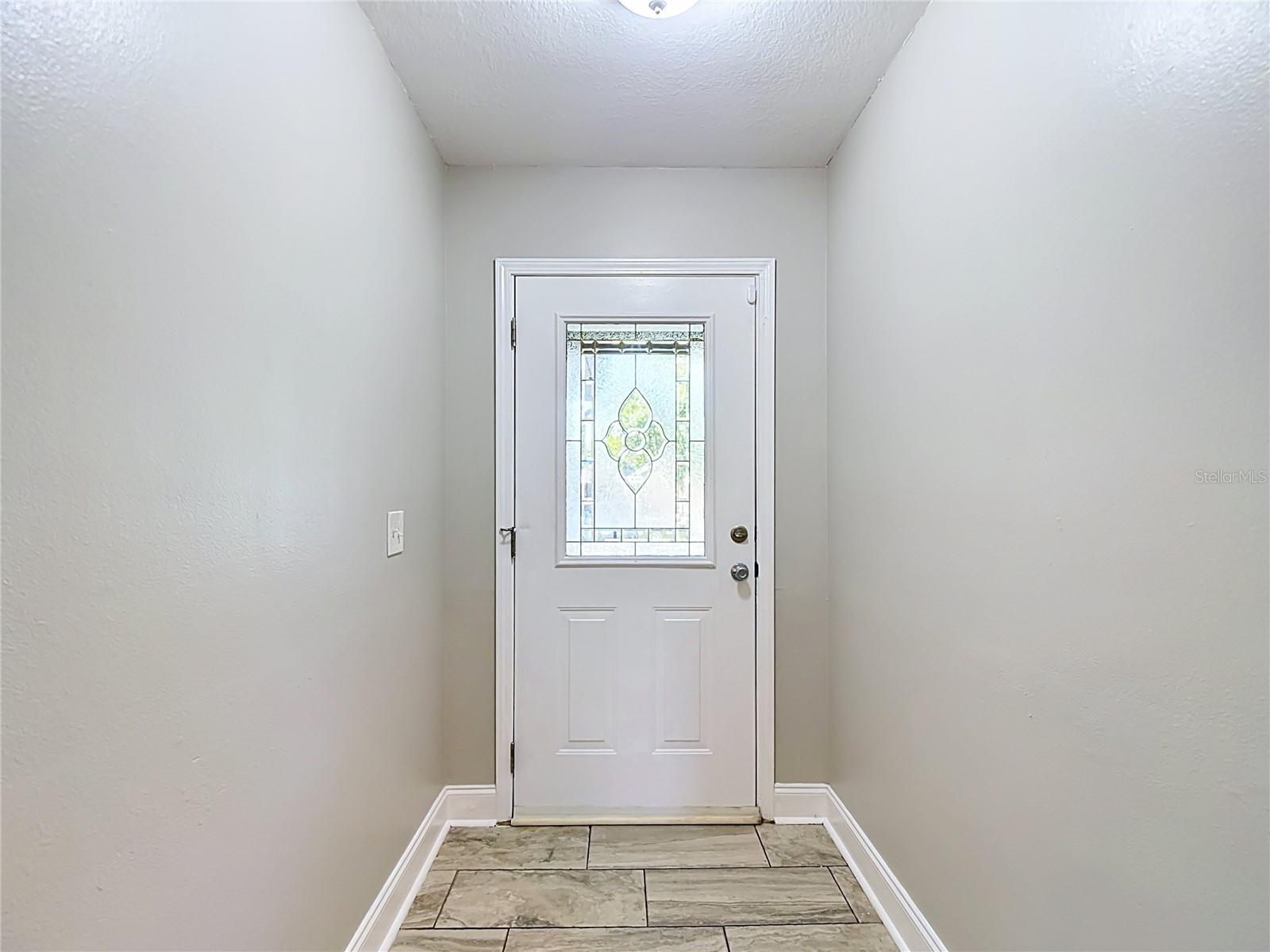 1032 HARDWOOD DR — photo 7