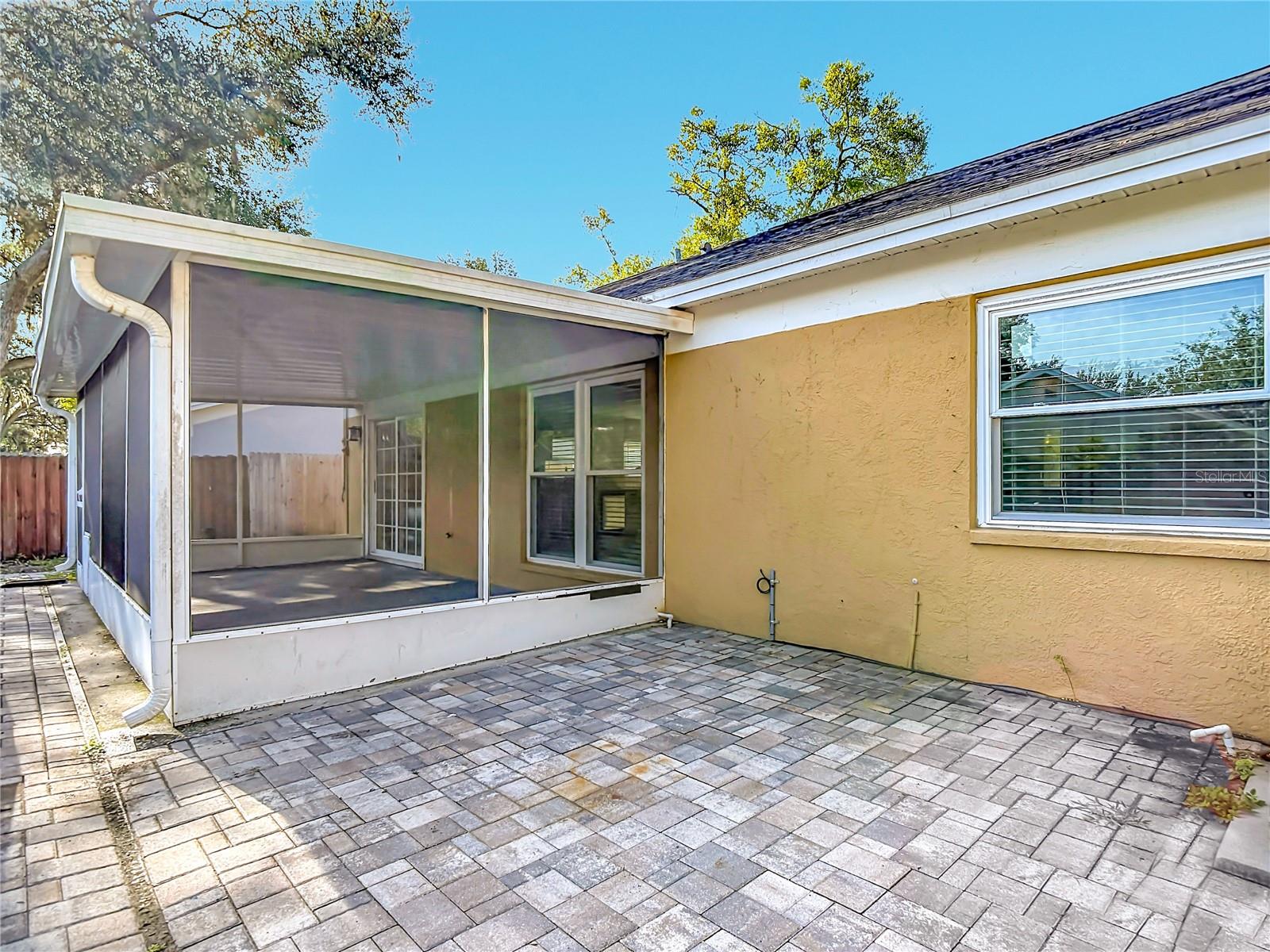 1032 HARDWOOD DR — photo 53