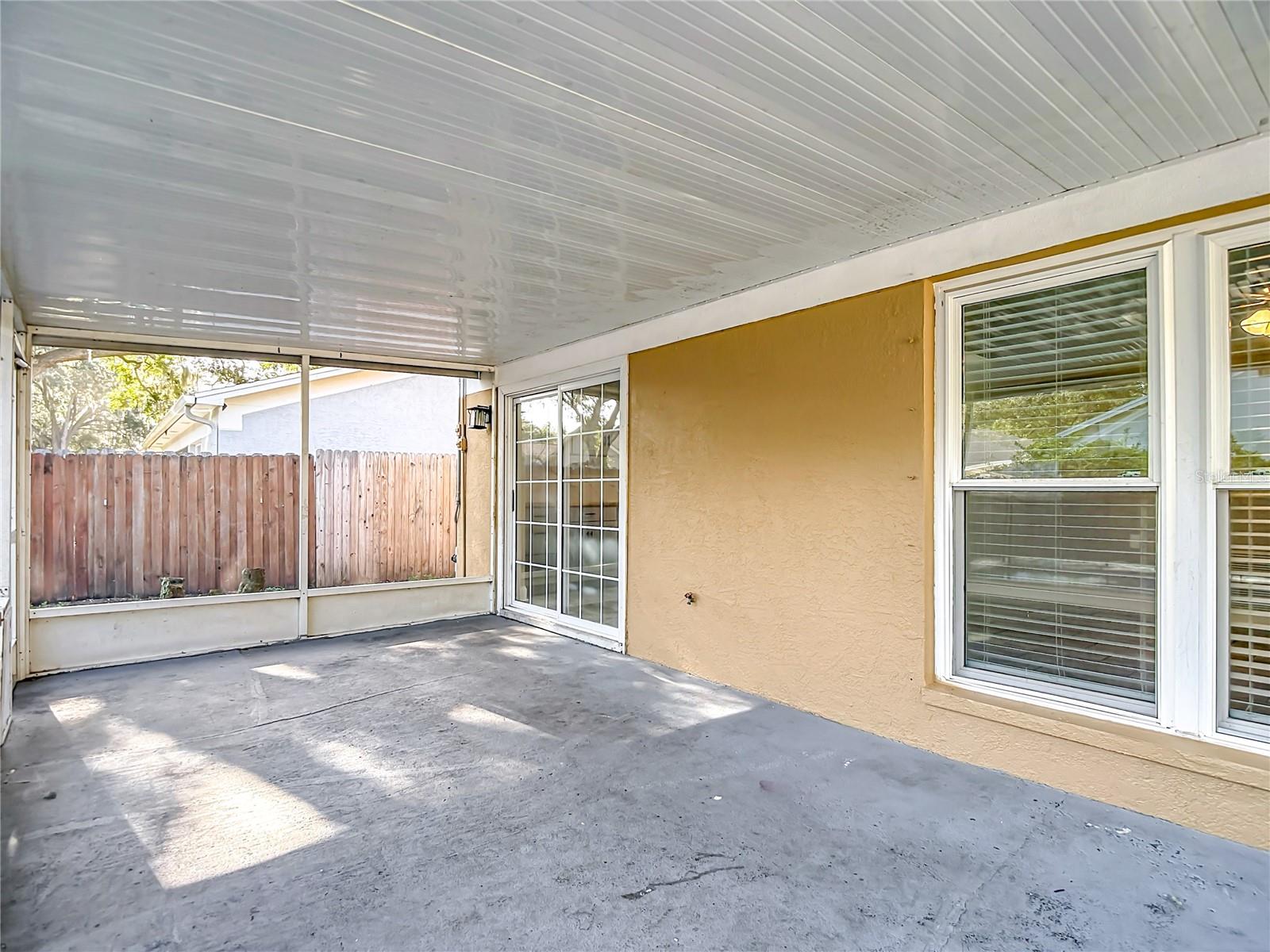 1032 HARDWOOD DR — photo 48