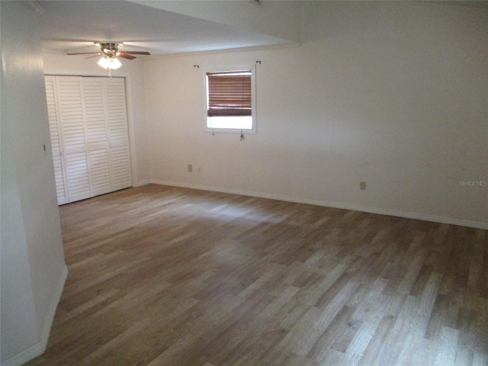 302 E 130TH AVE — photo 13