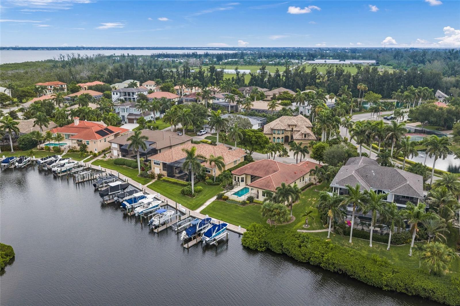 4110 COMMODORE BLVD — photo 48