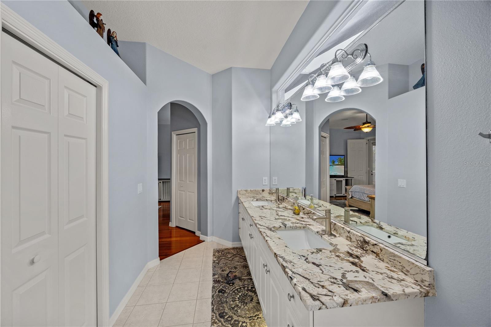 4739 PINNACLE DR — photo 44