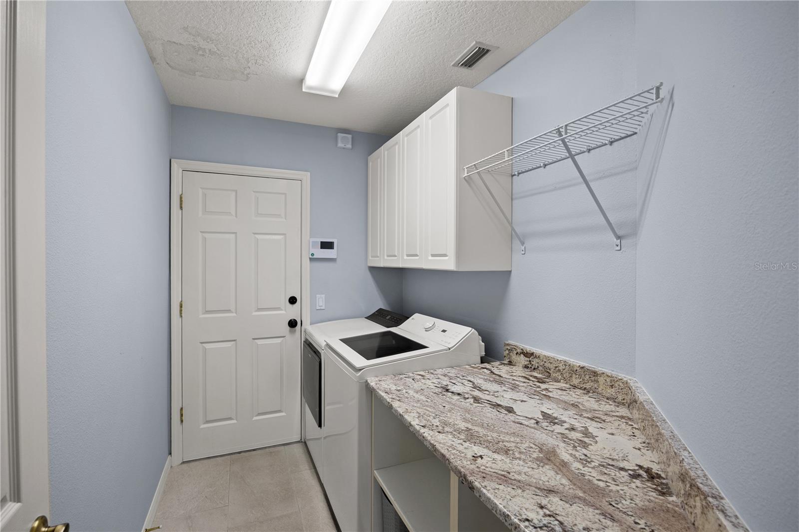 4739 PINNACLE DR — photo 38