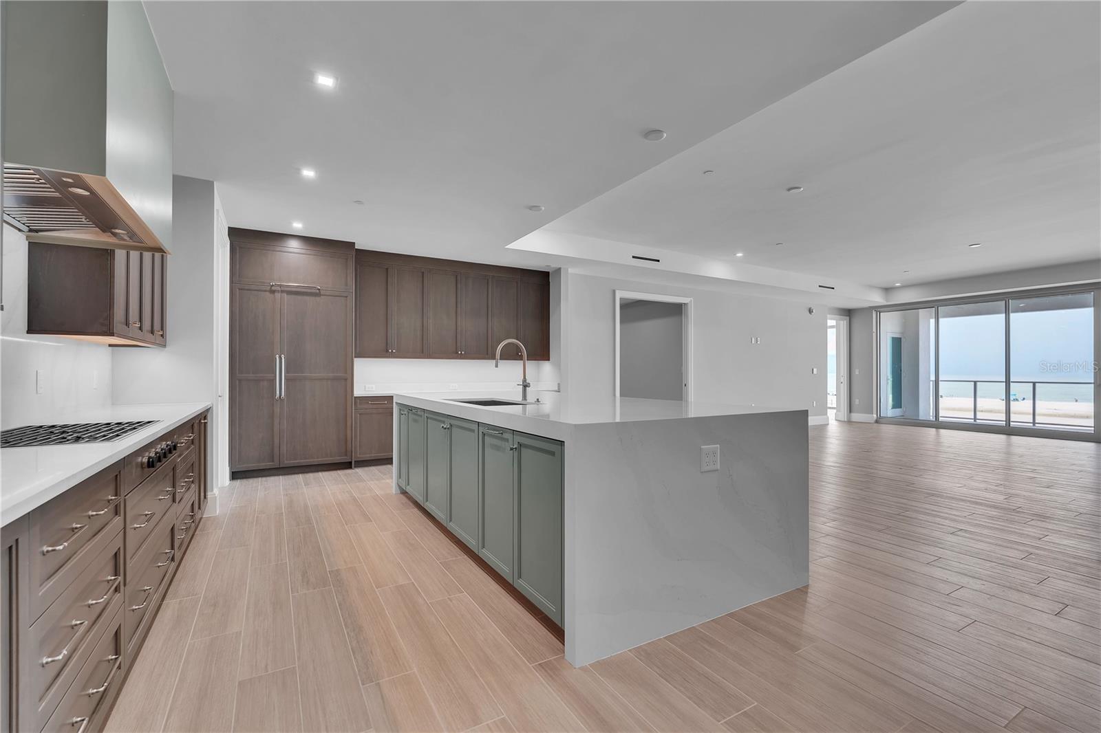 70 AVENIDA VENECCIA #202 — photo 8