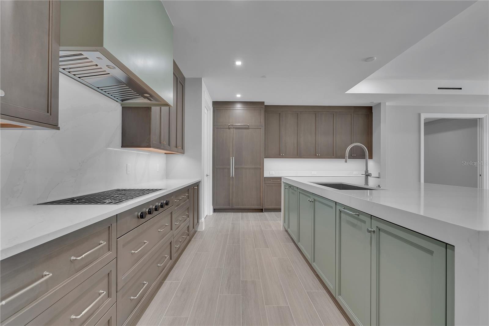 70 AVENIDA VENECCIA #202 — photo 10