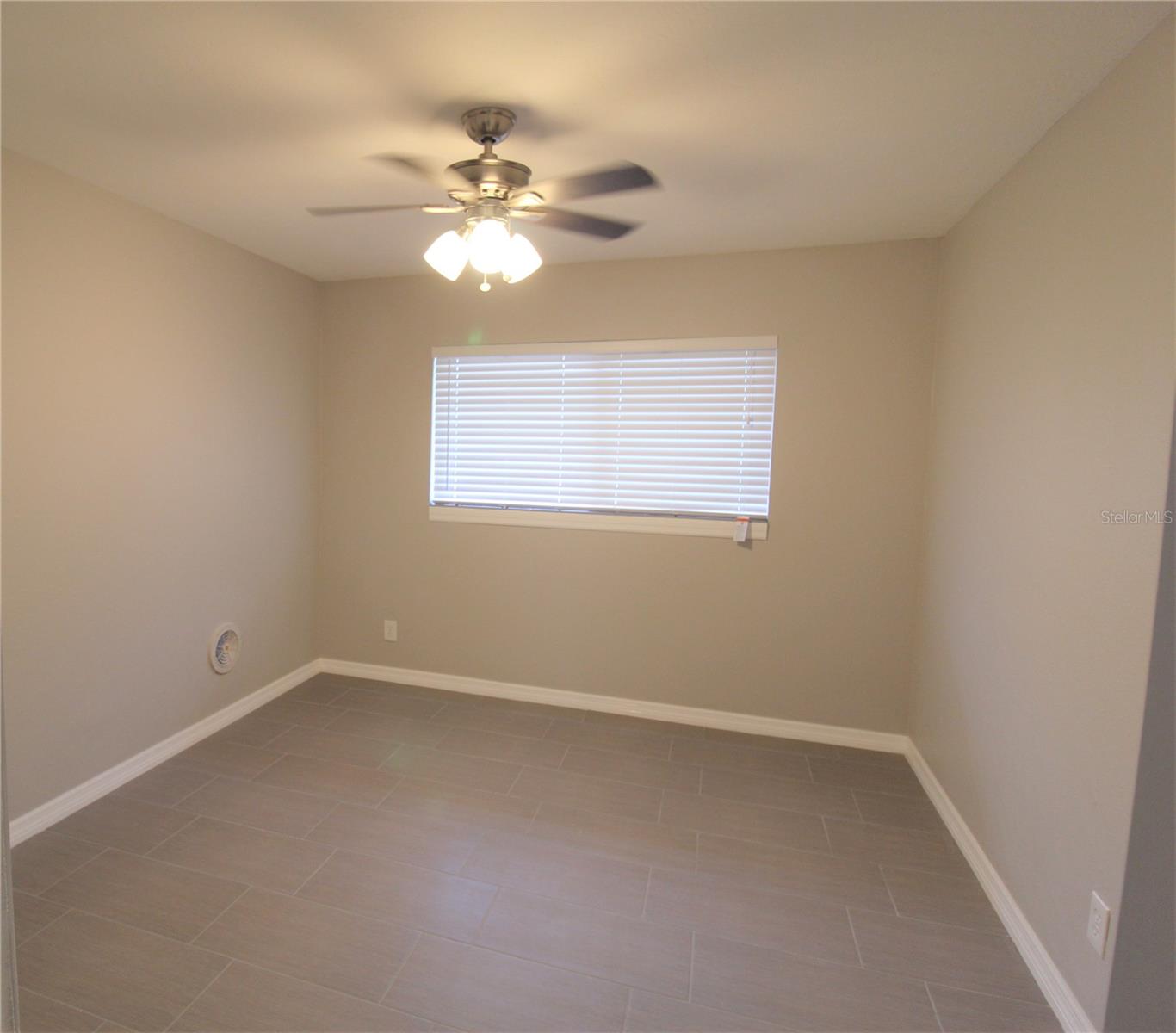 3001 BEE RIDGE RD #215 — photo 6
