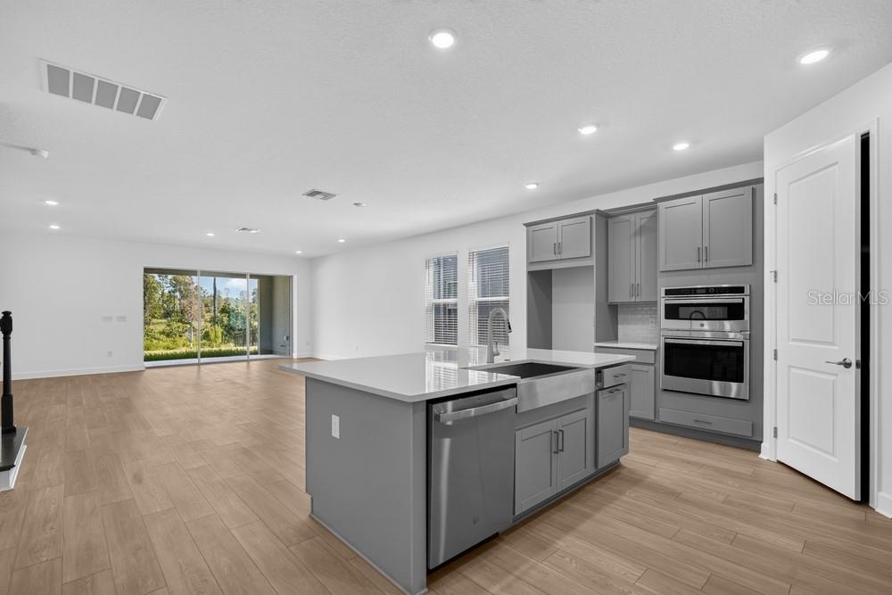 1623 ANSON LN — photo 5