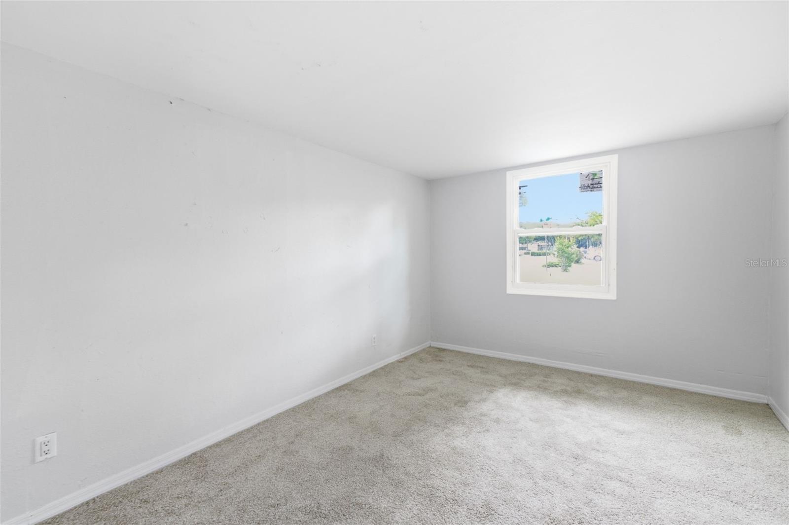 4222 N 14TH ST — photo 37