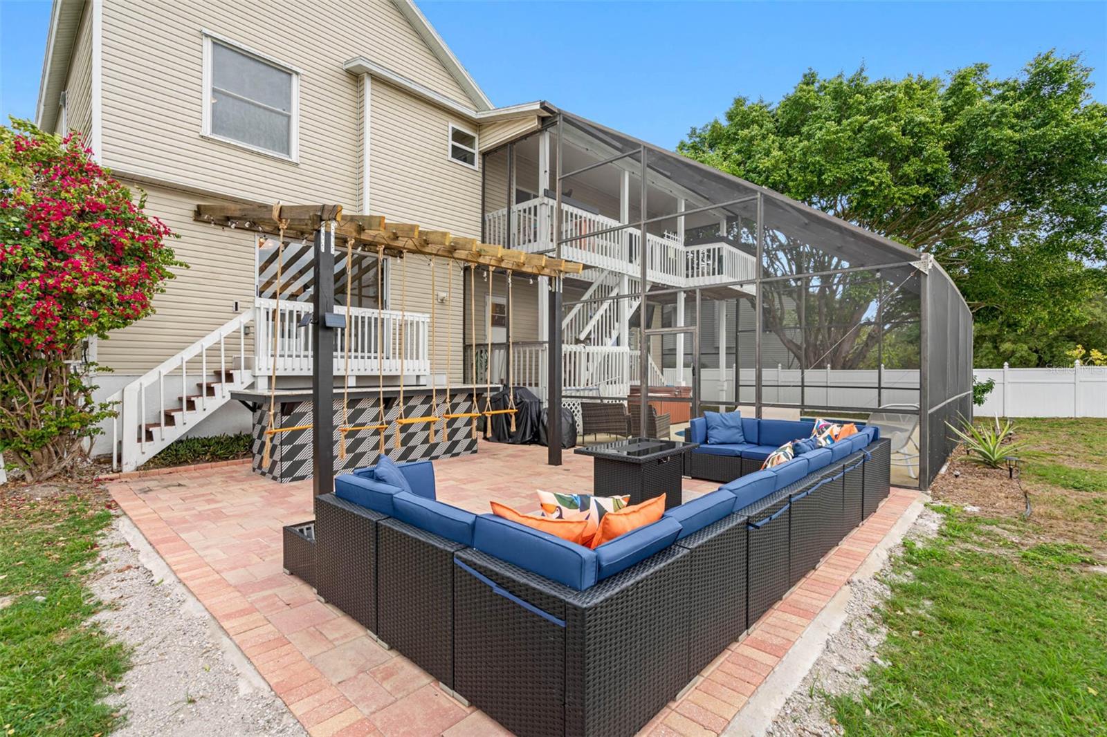 12692 PINEWAY DR — photo 40