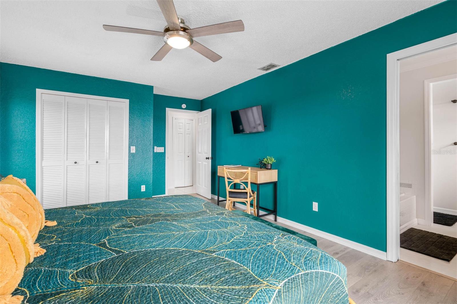 12692 PINEWAY DR — photo 30