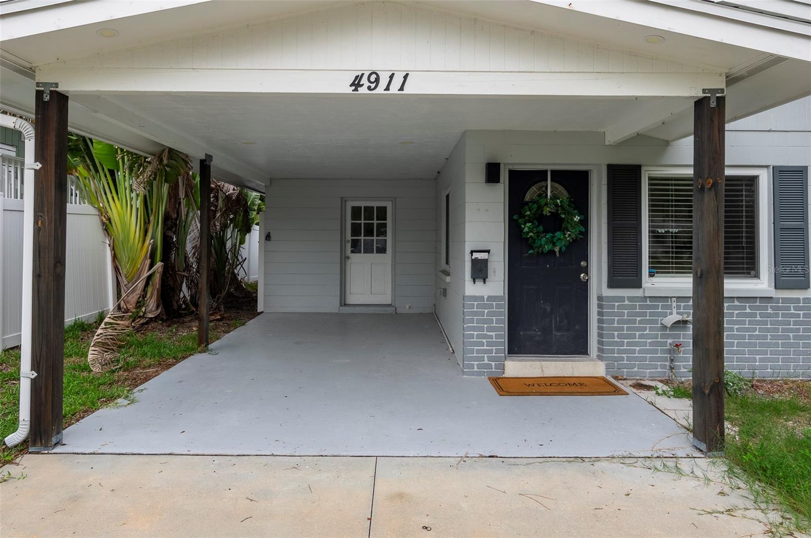 4911 CHANCELLOR ST NE — photo 3