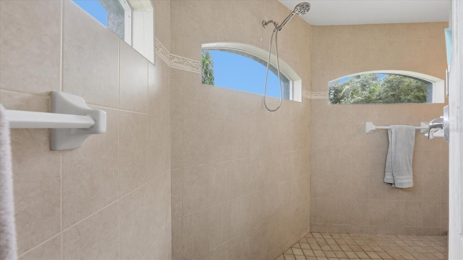 3622 PALESTINE RD — photo 25