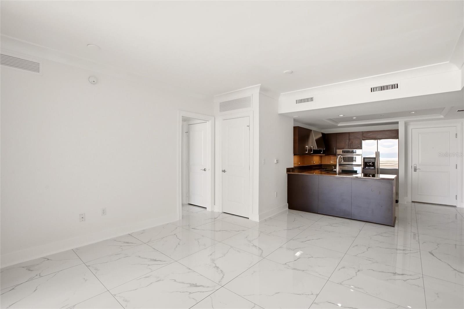 1350 MAIN ST #707 — photo 5